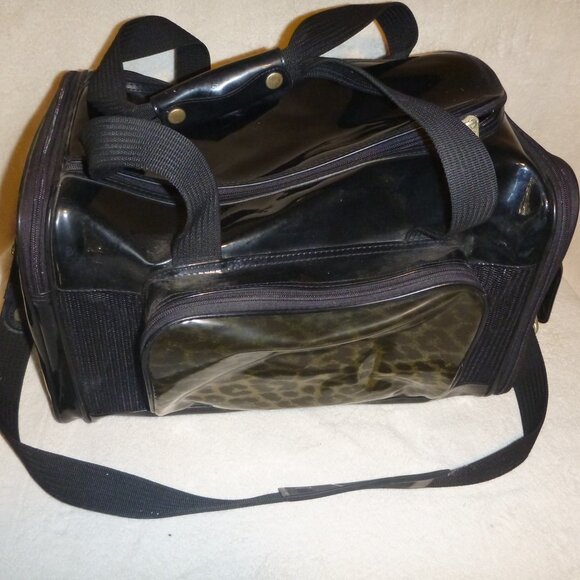 Sherpa's Original Travel Pet Carrier (M) - Picture 1 of 4